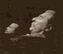 Ленін і Сталін в Мавзолеї. Москва,  1954 р. Фотографію вдалося зробити американському журналістові прихованою камерою