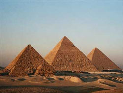 Єгипетські піраміди - поза конкурсом “нових семи чудес світу”