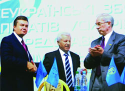 Янукович і Мороз назвали головну умову дострокових виборів. Відтак - Конституцію більшовики не паплюжили, і волевиявлення виборців тіпа поважали