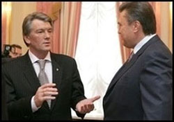 Янукович хоче продовжити пленарні засідання. Для цього більшовики створюють проблеми