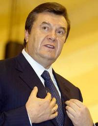 Янукович визнав очевидний факт - опозиція дотримала слова. Він своє, мабуть традиційно, забере назад