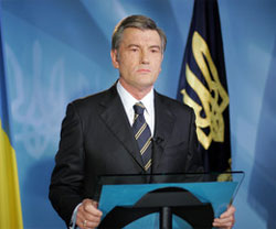 Президент Ющенко звернувся до народу. Завтра - день скорботи за загиблими у Дніпропетровську