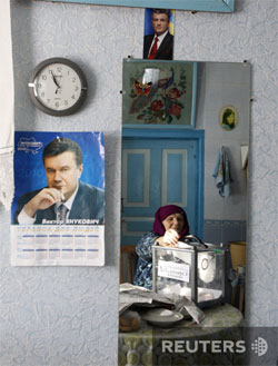 У Януковича теж паралельно рахують голоси. Ніяких інтриг