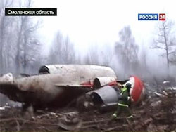 Літак Президента Качинського зазнав катастрофи від зіткнення з деревом