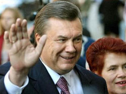 Ювілей Януковича нагадав українцям часи комуністичних генсеків
