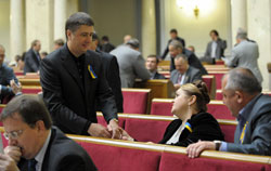 Народні депутати партії “За Україну” звернуться до Конституційного суду