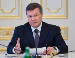 Президент Віктор Янукович особисто контролюватиме розшук харківського журналіста