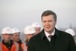 Президент Янукович вважає що, на виборах були технічні проблеми, а не фальсифікації