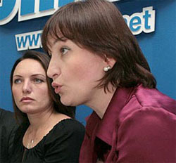 Вдова Георгія Гонгадзе Мирослава та її адвокат Валентина Теличенко
