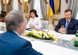 Президент Янукович хоче міжнародної оцінки проекту закону про вибори