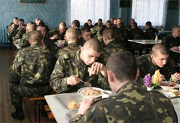 Кілька військових частин на Київщині сидять без хліба