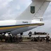 Літак з евакуйованими українцями “застряг” у Лівії