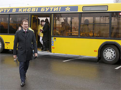 Попов обіцяє киянам чіткий рух громадського транспорту під час ЄВРО-2012