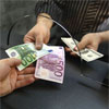 Нова «фішка» НБУ. Голова Ради Нацбанку думає, що міняти валюту треба дозволити тільки банкам