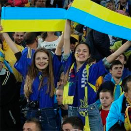 Не спортивна політика. FIFA призупинила рішення про санкції щодо України