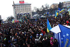 Євромайдан: опонентом влади виступає народ. Чи розуміють це на Банковій?