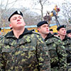 Українські морські піхотинці залишають Феодосію