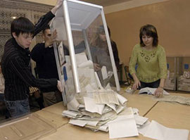 ЦВК опрацьовує попередні результати виборів: поки що до парламенту проходять шість партій