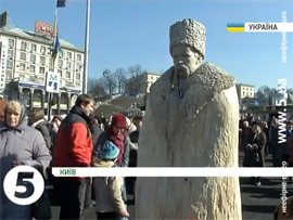 Скульптура Шевченка на Майдані претендує на рекорд України