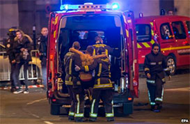 Терористична атака в Парижі: десятки загиблих і поранених...
