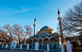 У Криму підпалили мусульманський молитовний будинок