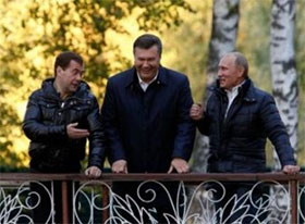 Путін тримає Януковича в полі зору