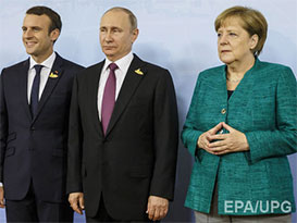 Макрон і Меркель нагадали Путіну про перемир’я на Донбасі
