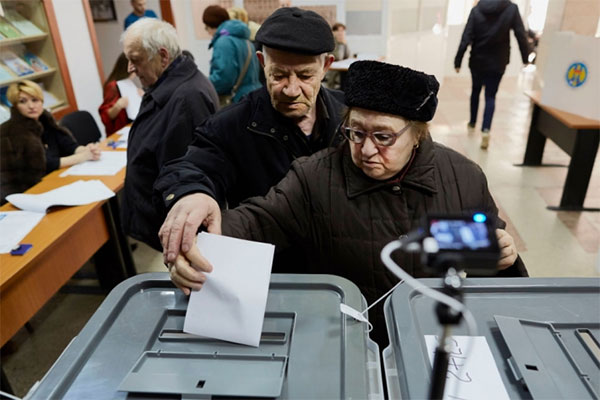 Міжнародні спостерігачі заявили про ознаки підкупу на виборах у Молдові