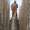 У Києві продовжують демонтувати радянські пам’ятники