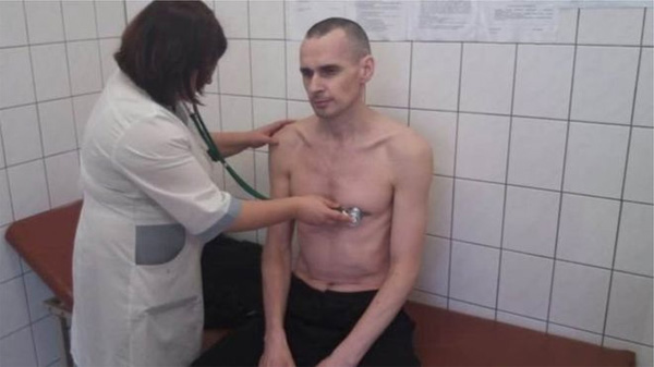 Політв’язні Кремля. Сенцов не припинив голодування