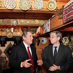 Ющенко полюбляє привозити закордонних гостей на свою дачу