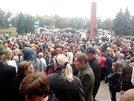 Після «голодних бунтів» на «ЛНР» і «ДНР» чекають страйки лікарів і вчителів