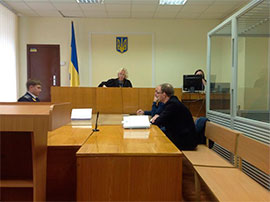 Власенку присудили заставу і дозволили їздити до Тимошенко